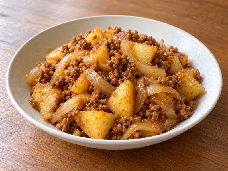 ひき肉とじゃがいものカレー炒めの完成イメージ