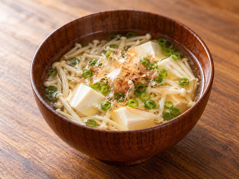 えのきと豆腐のすまし汁の完成イメージ