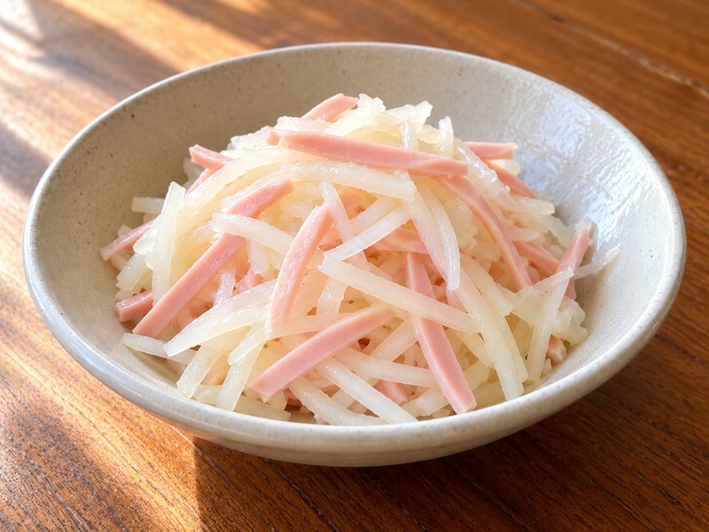 大根とハムの中華サラダの完成イメージ